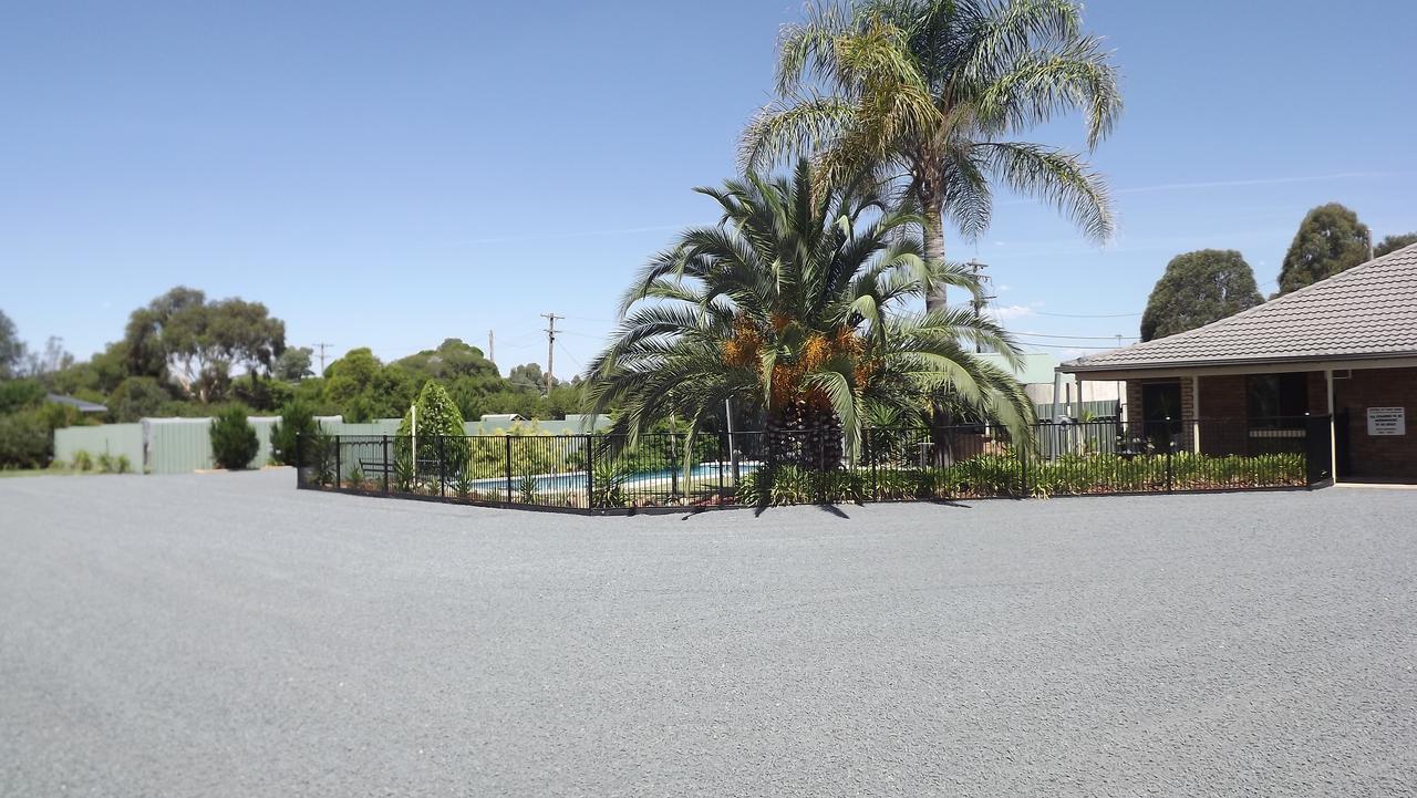 Culcairn Motor Inn Exterior foto