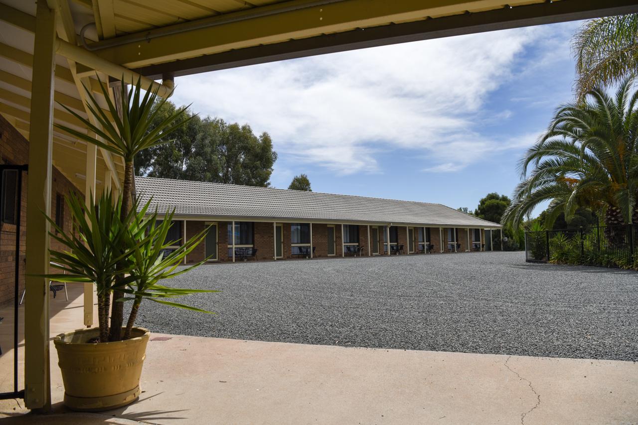 Culcairn Motor Inn Exterior foto